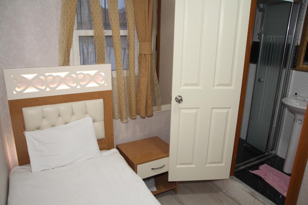Vatan Hotel Izmir Bagian luar foto