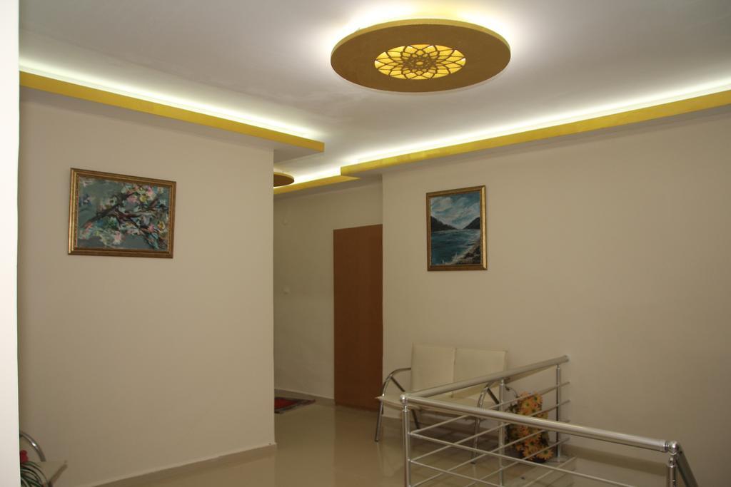 Vatan Hotel Izmir Bagian luar foto