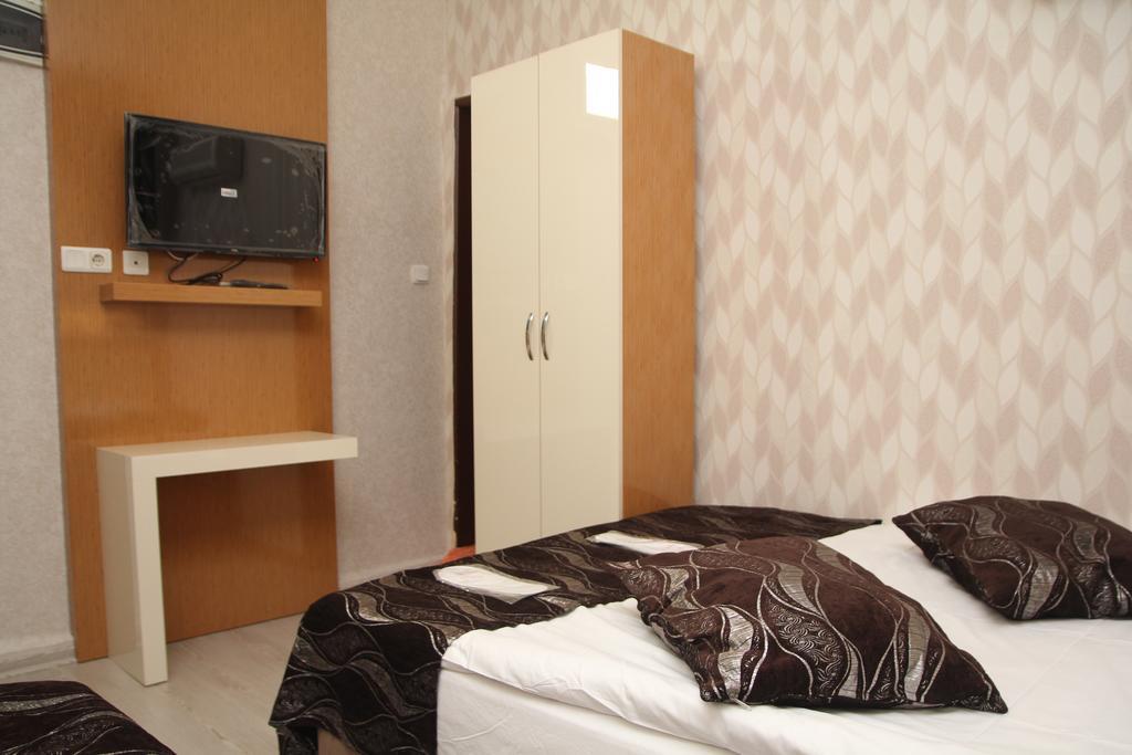 Vatan Hotel Izmir Bagian luar foto